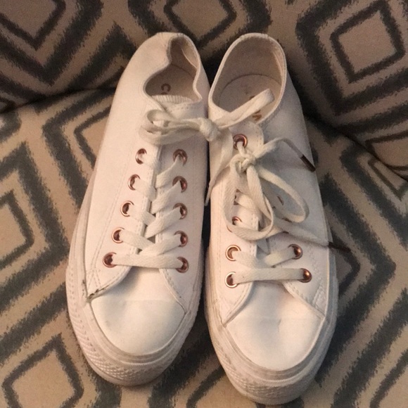 Converse Shoes - Converse shoes 7.5